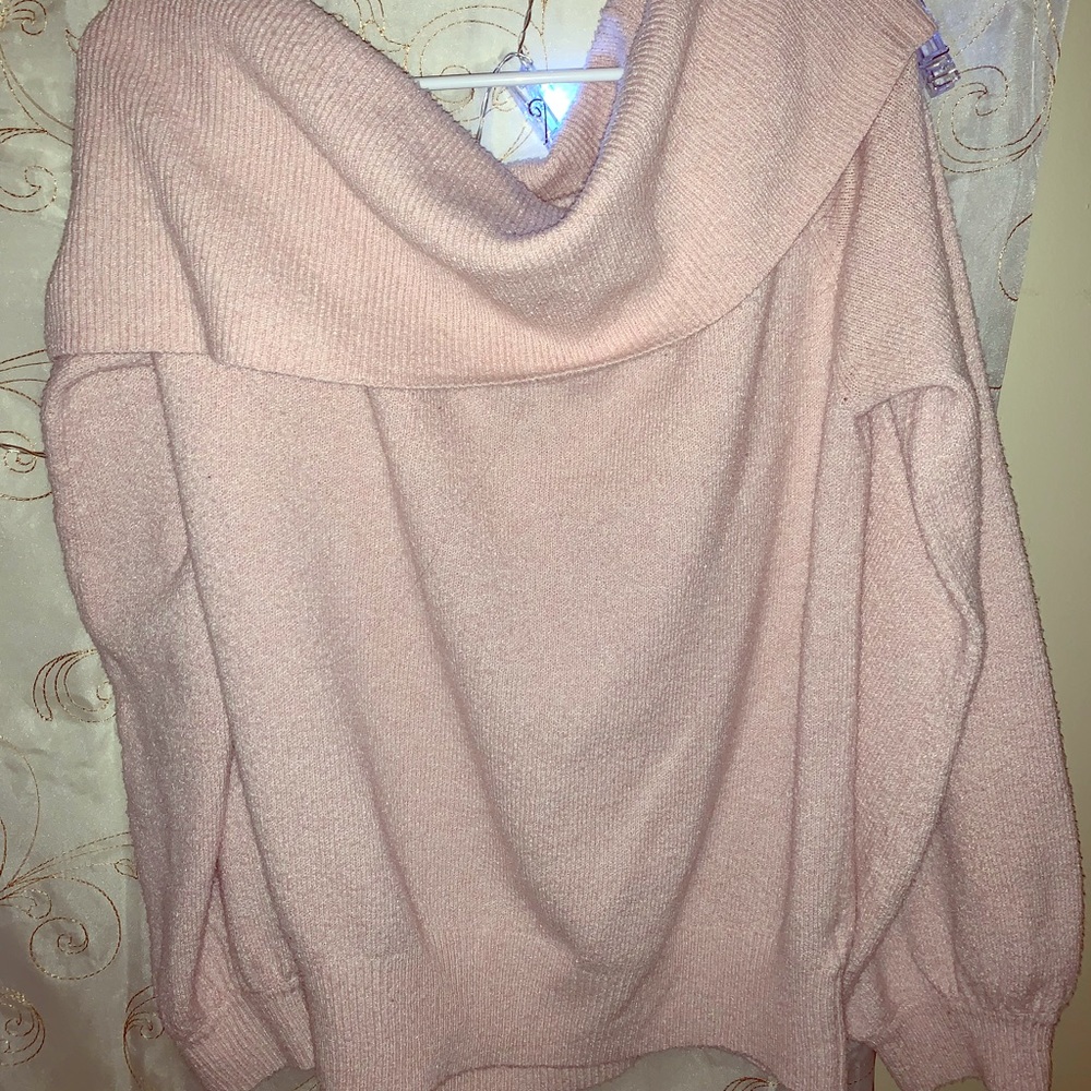 Oversized, cuffed, cozy long-sleeve.